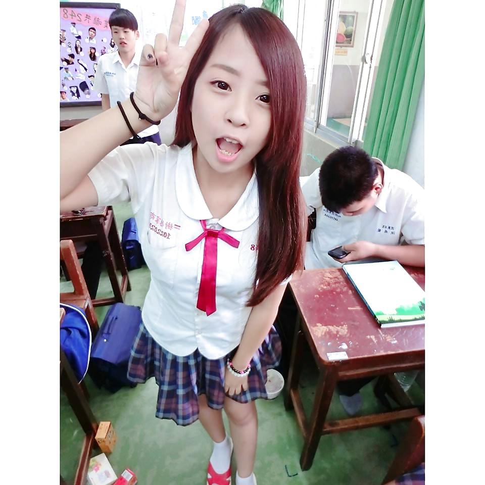 12P TAIWAN CUT GIRL 3