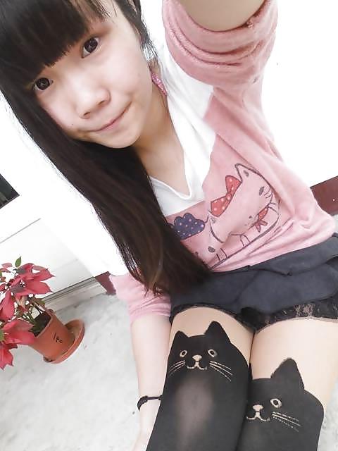 12P TAIWAN CUT GIRL 3