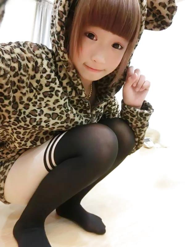 12P TAIWAN CUT GIRL 3