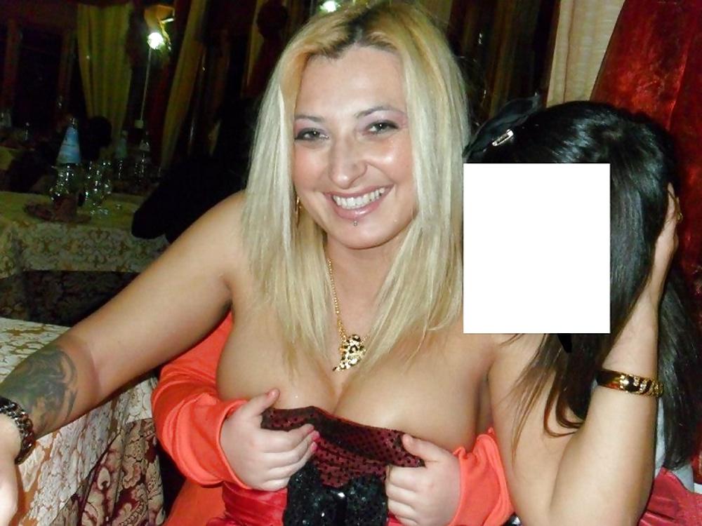 25P An italian girl called Nanda M.
