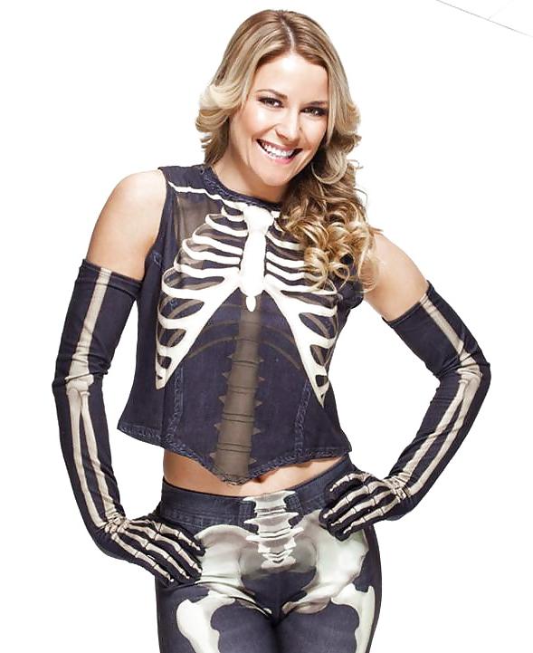 25P Renee Young