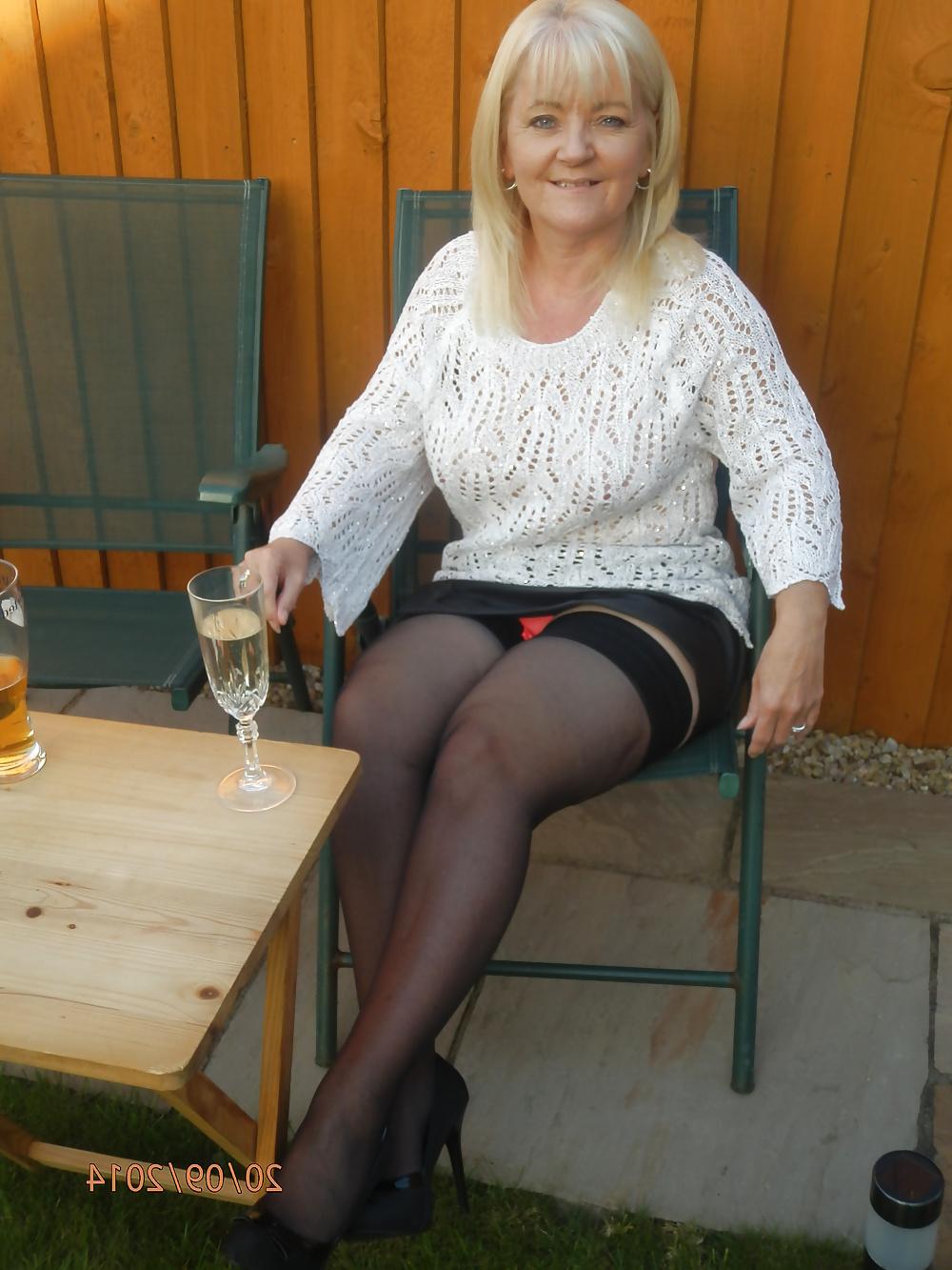 16P BJ-Fellatio-Head! (Granny GILF)