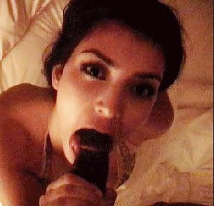 13P Hot Blowjob Pics of a celebrity Slut !!!
