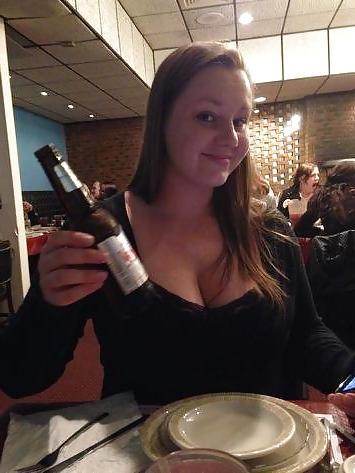 25P Big tits of Plenty of Fish