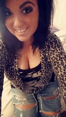 25P Big tits of Plenty of Fish