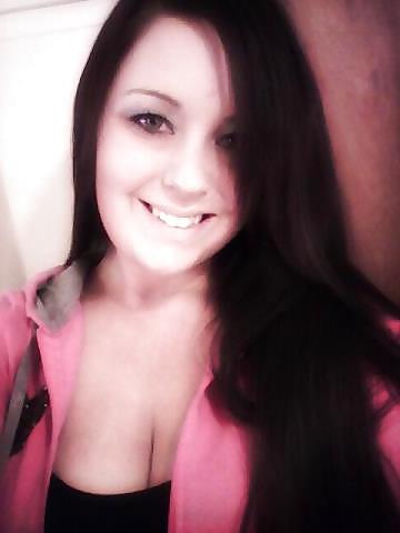 25P Big tits of Plenty of Fish