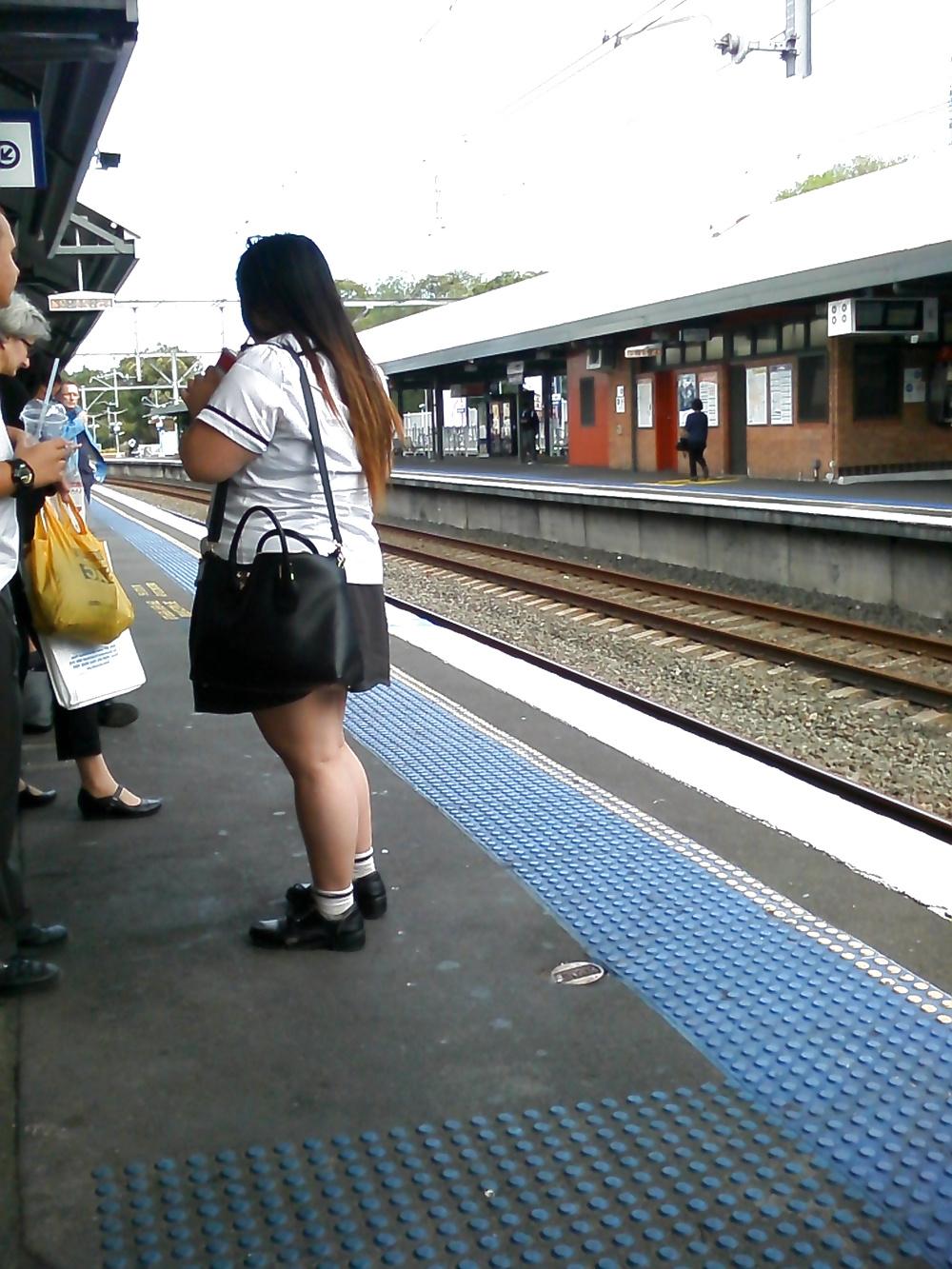 6P Plump school girl and boyfriend