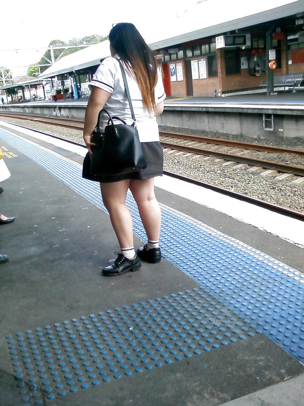 6P Plump school girl and boyfriend