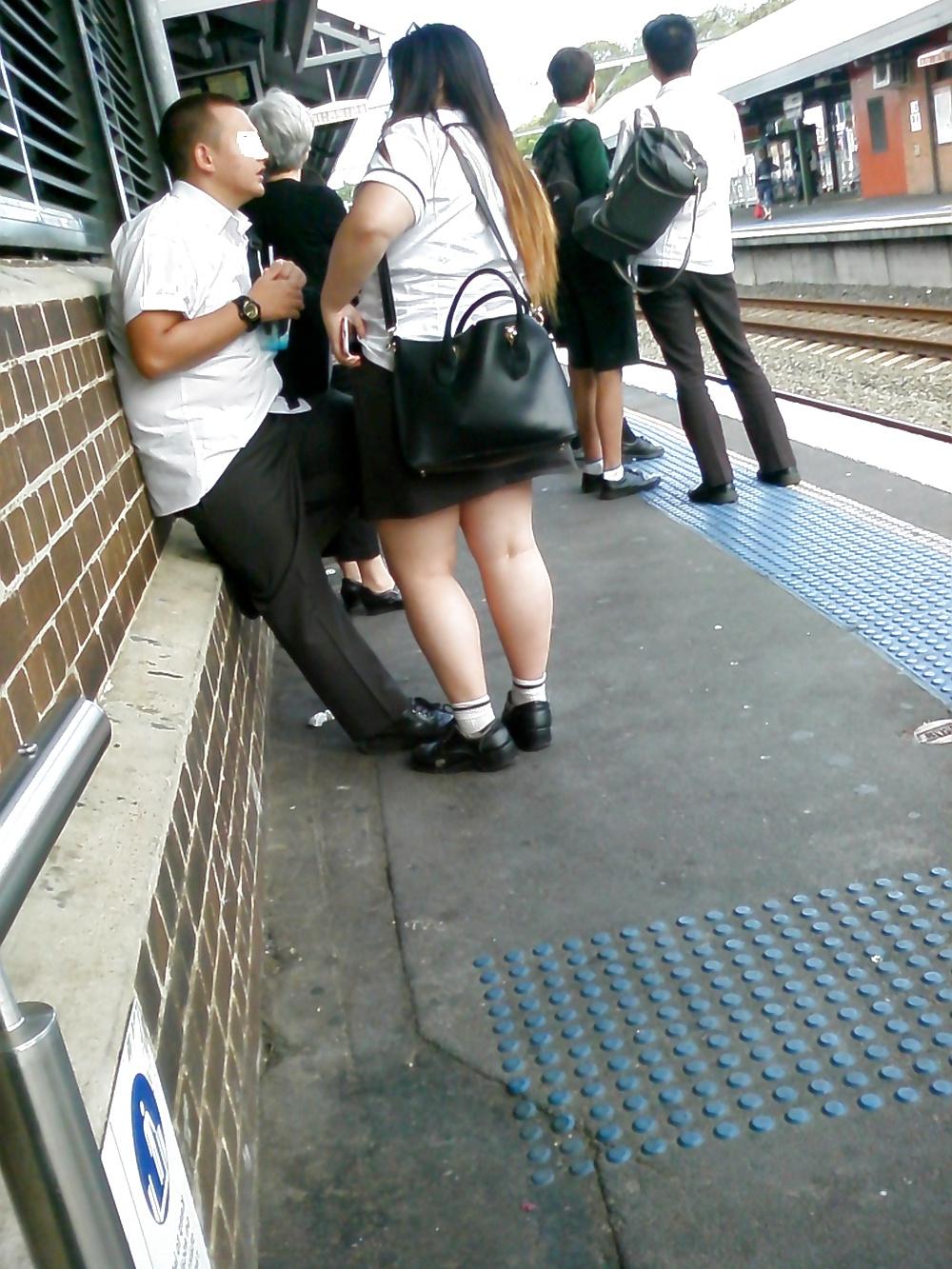 6P Plump school girl and boyfriend