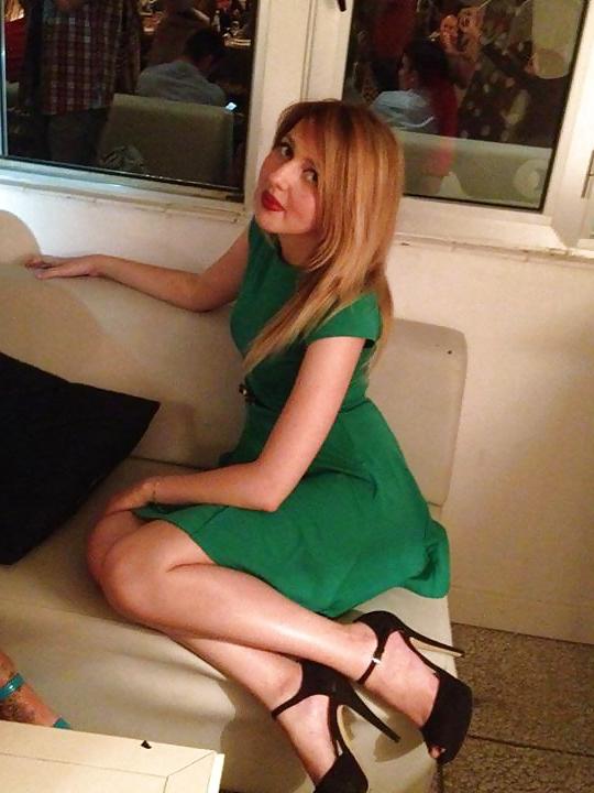 13P Amica italiana bionda e porca nasty italian girl