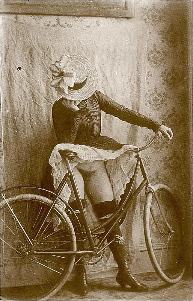 25P Vintage bike pictures