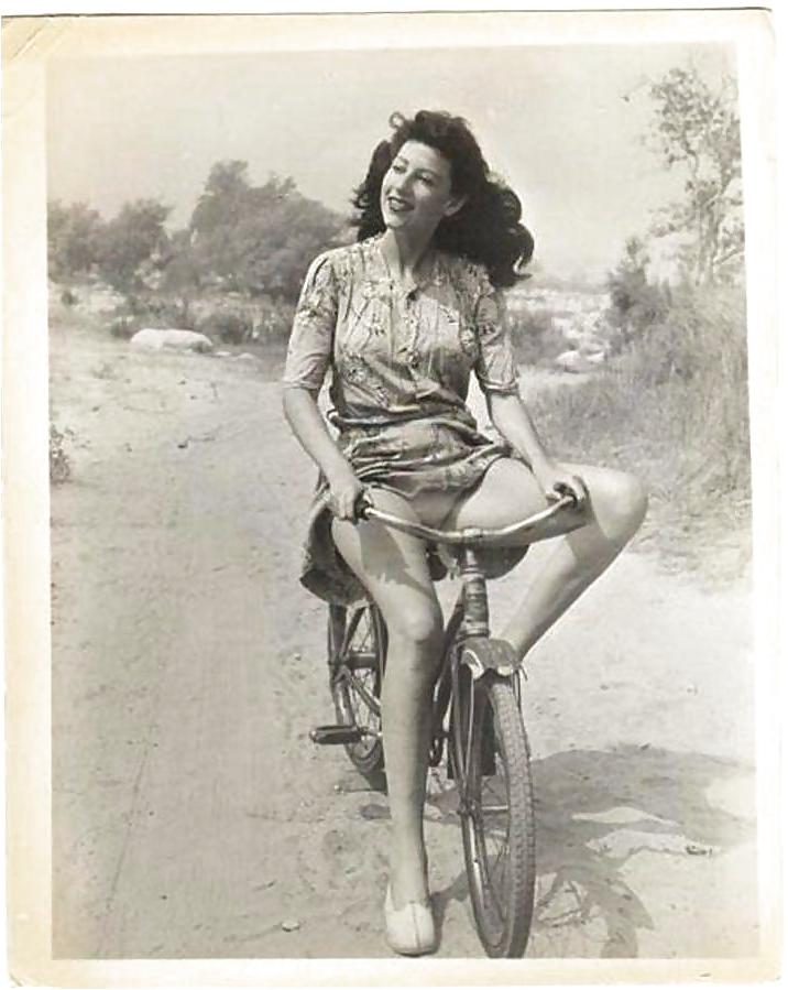 25P Vintage bike pictures
