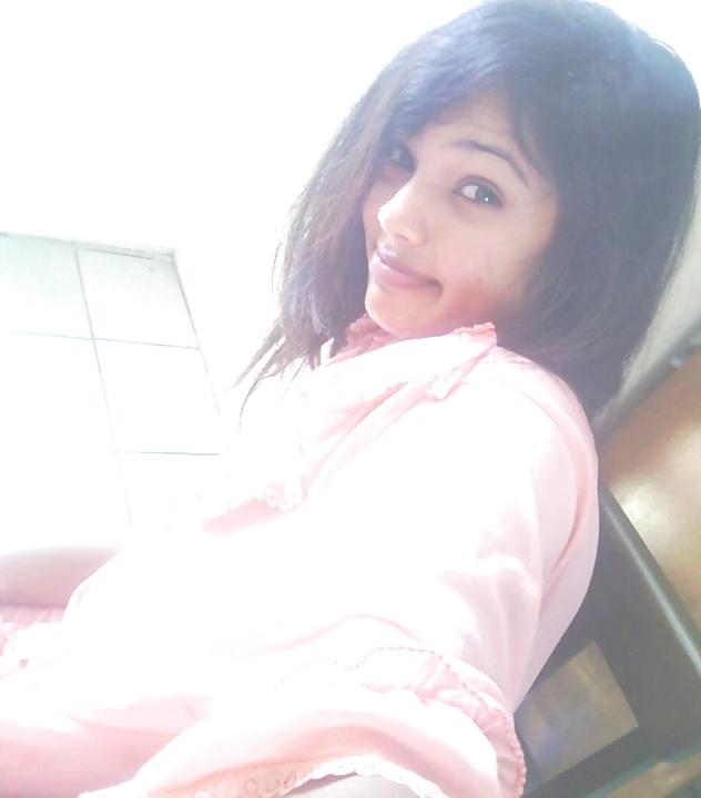 25P Exotic Indian sexy girls