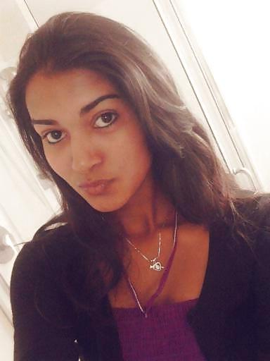 25P Exotic Indian sexy girls
