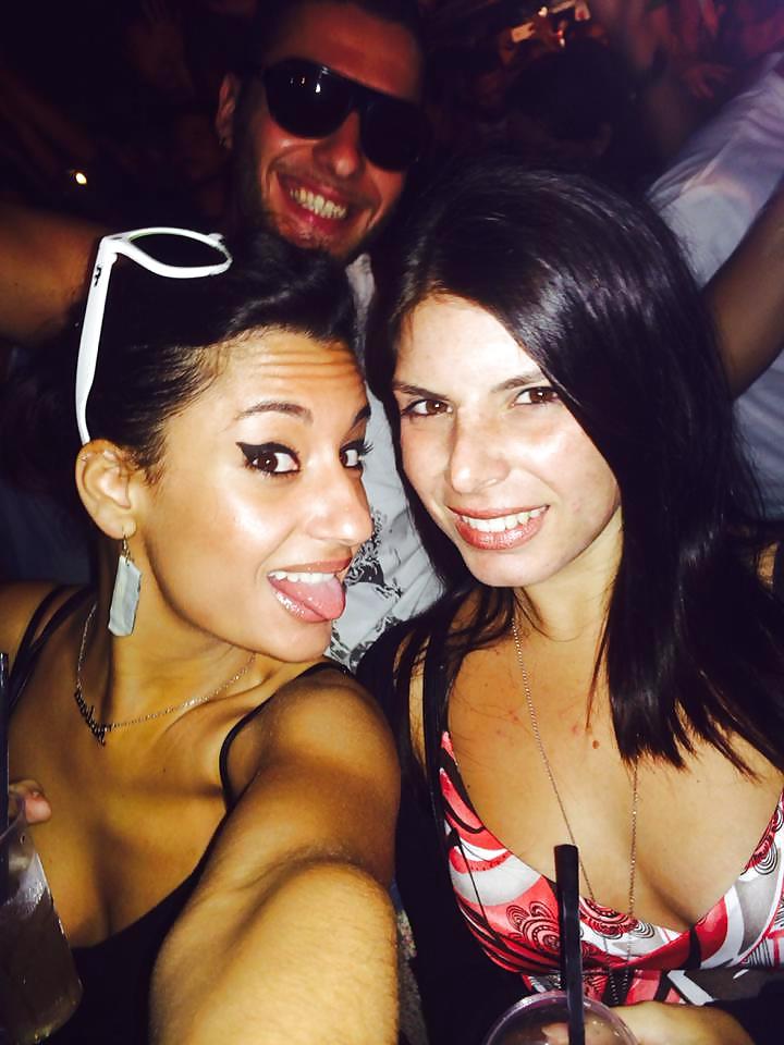 25P Italian hot girls