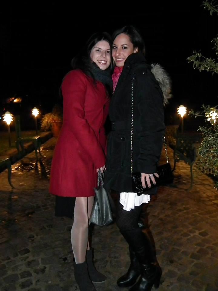 25P Italian hot girls