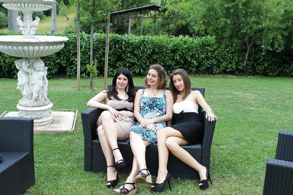 25P Italian hot girls
