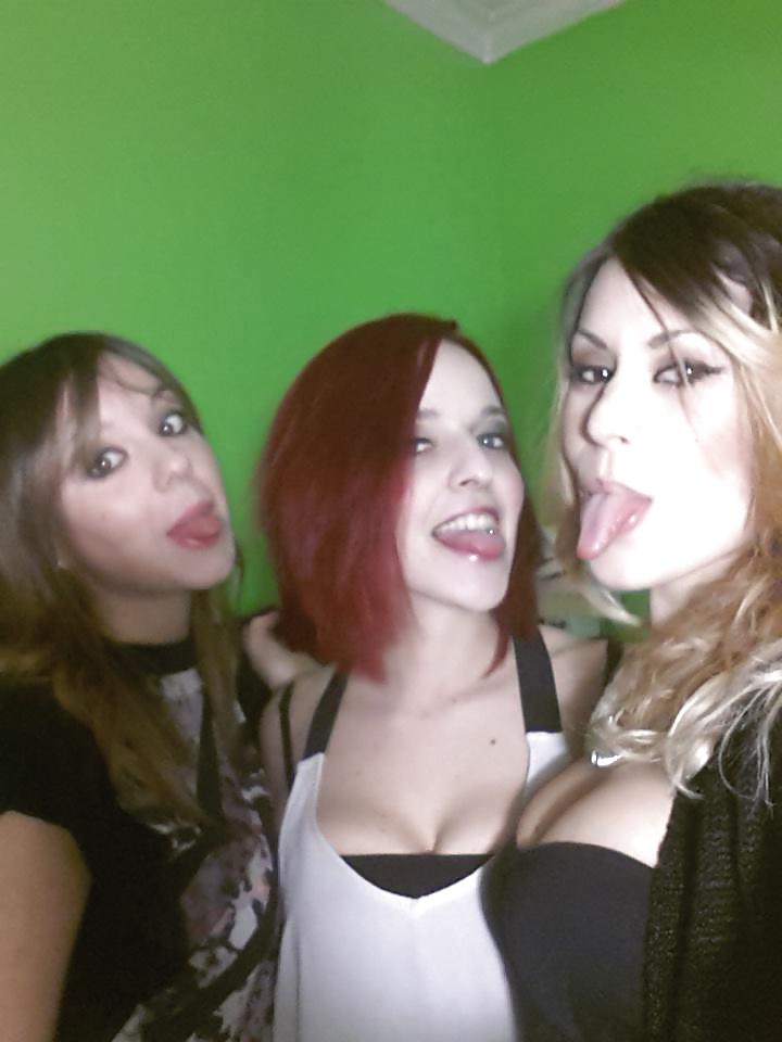 25P Italian hot girls