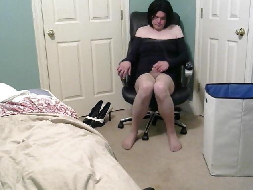 25P Tan pantyhose