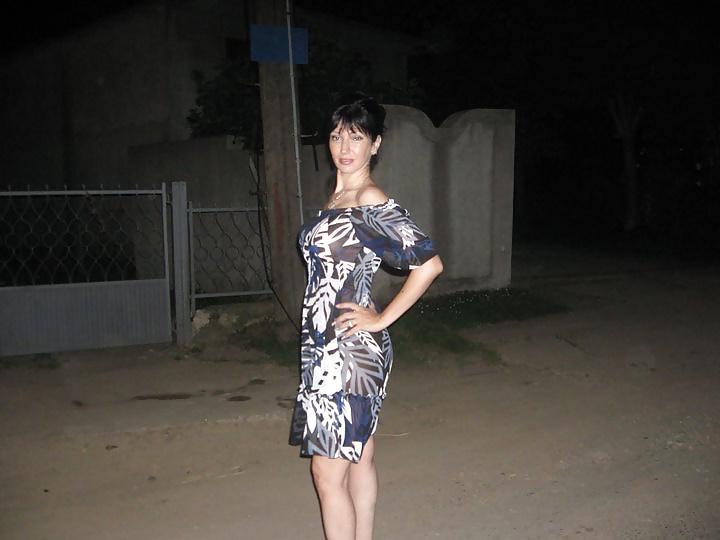25P Serbian Milf