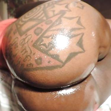 25P I'll go balls deep in that booty