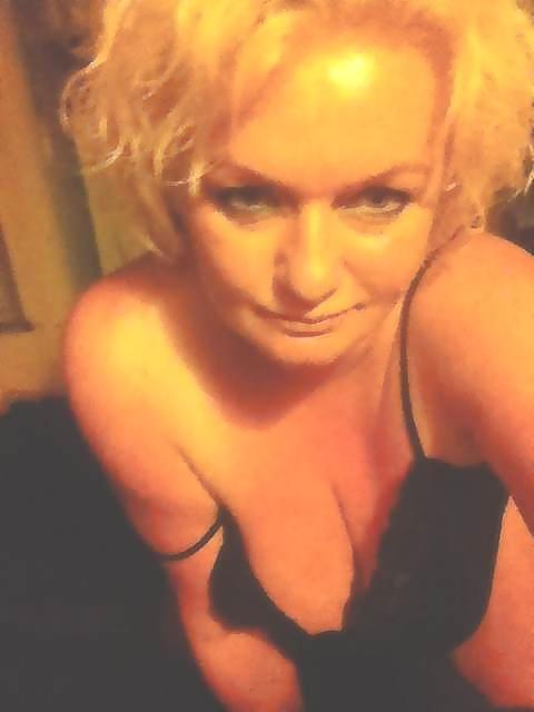 25P Polish Mature Slut in Rotterdam