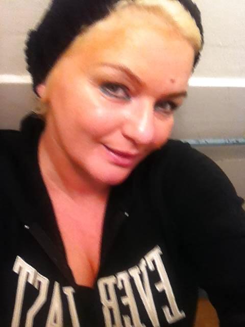 25P Polish Mature Slut in Rotterdam