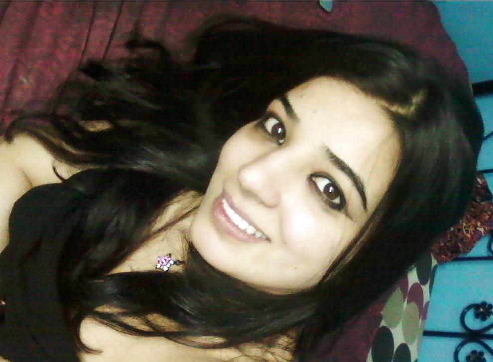 17P My youngergf... :) so HOT