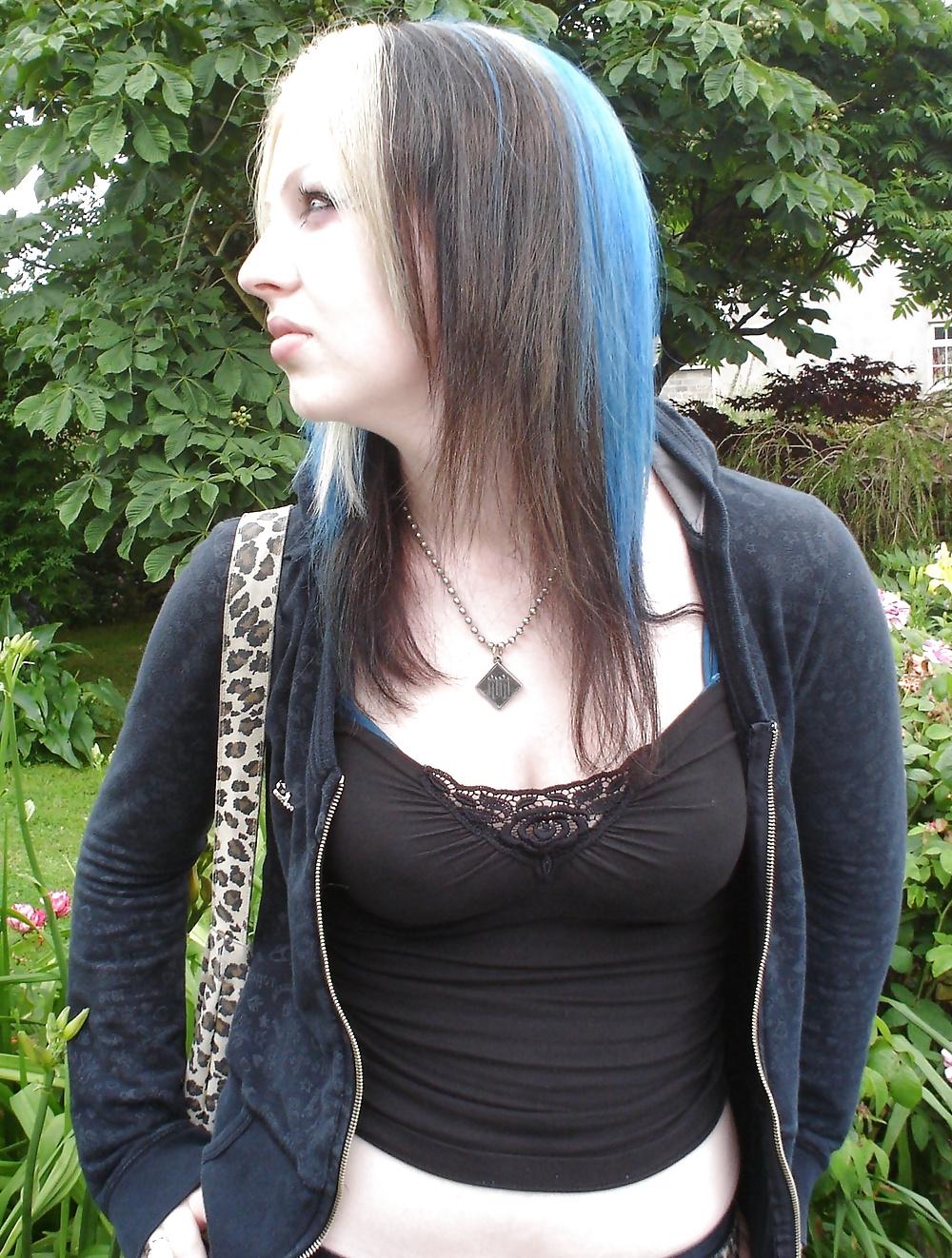 10P Irish goth girl from Cork
