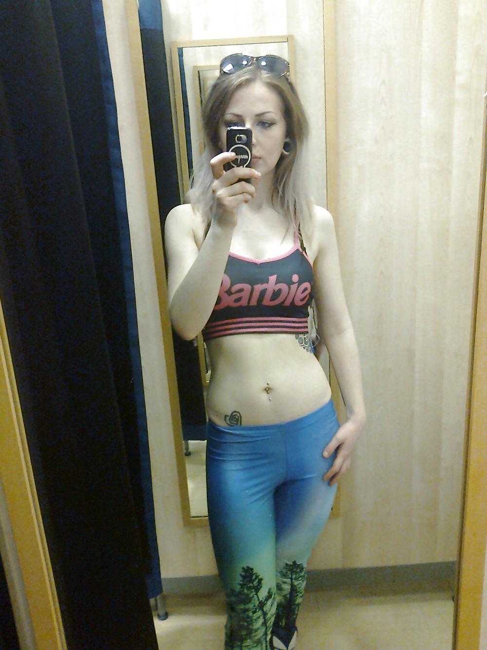 10P Irish goth girl from Cork