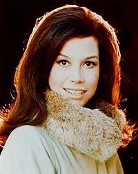 25P I wish I could have fucked her back then---Mary Tyler Moore