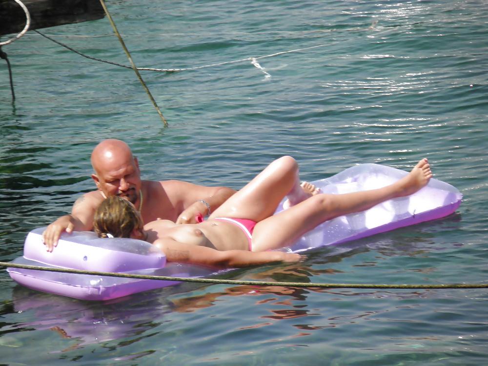 22P Italian ugly girl with so hard tits