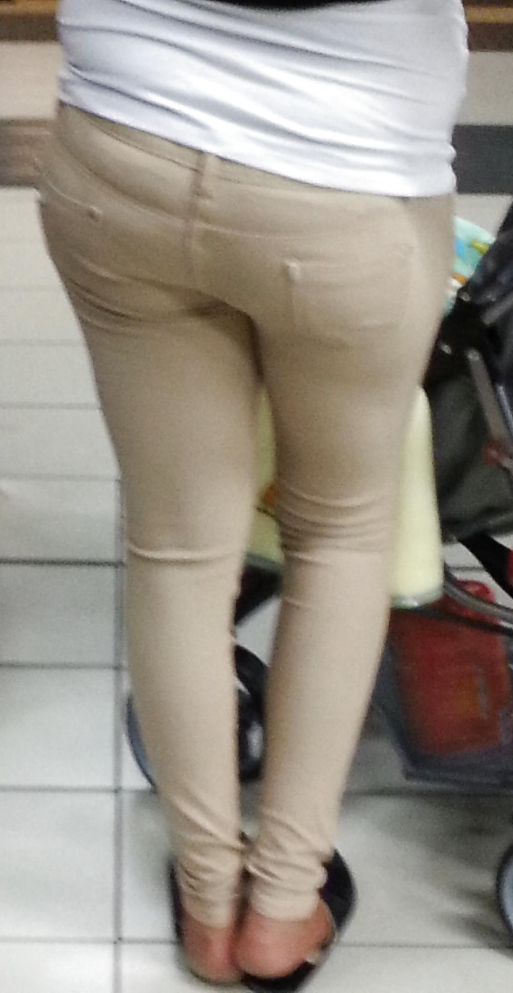 5P Donna - Italy Matures gropping