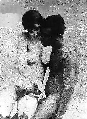 25P RETRO VINTAGE PORN PICTURES 