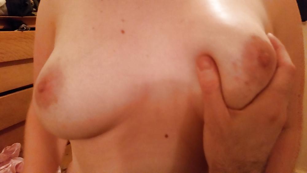 25P Cum on tits