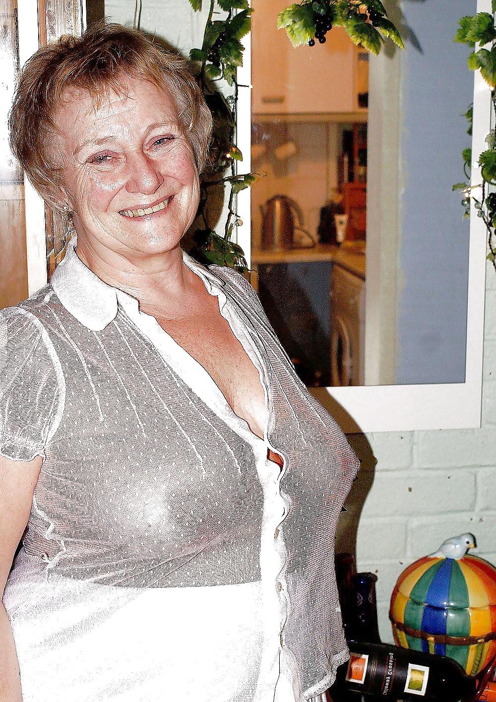 20P Mature-BBW-Ladies 546