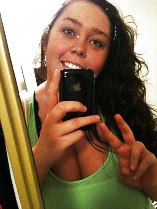 10P Shannon and her big tits