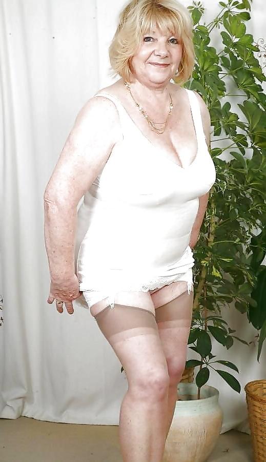 20P Mature-BBW-Ladies 545