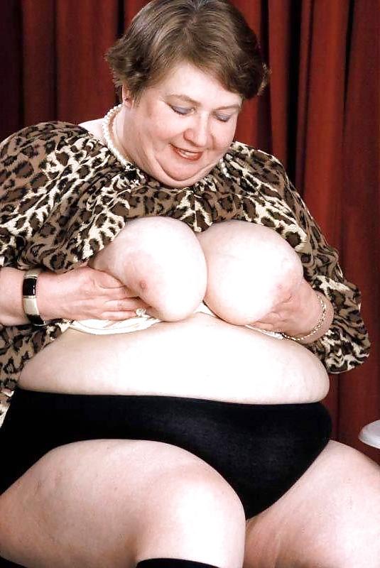 20P Mature-BBW-Ladies 540