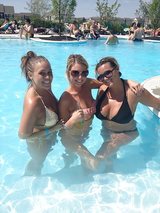 12P Slutty Ashley and her big tits 
