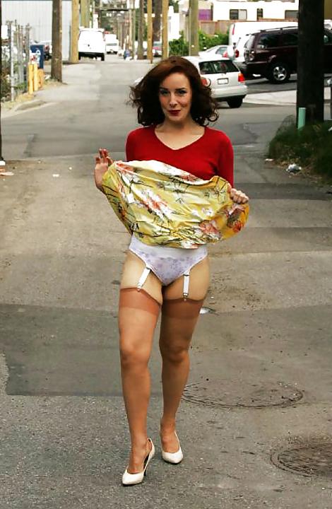 8P Exhibitionist for You