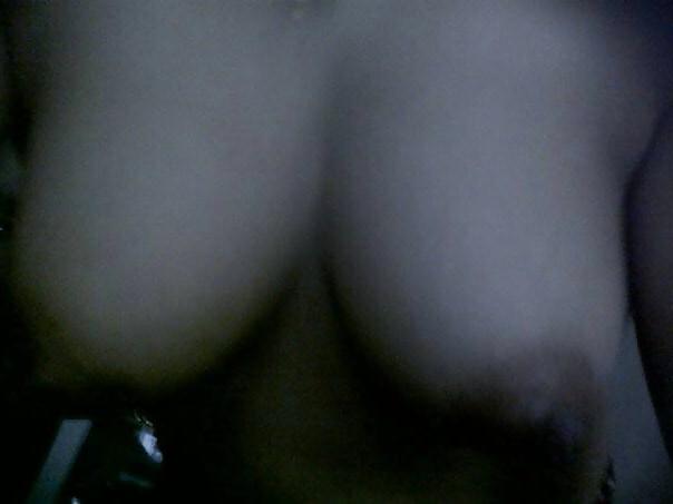 8P Malay Mature Mom