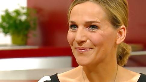 15P Sexy German actress Tanja Wehdorn -Milf, blonde