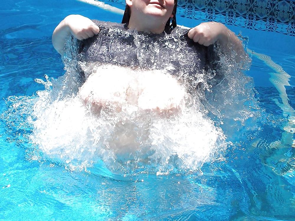 11P Swimming pool Relaxation