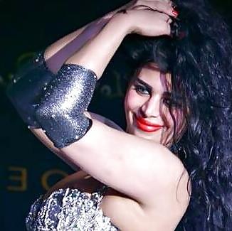 25P Egyptians Dancer 