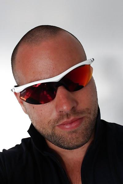21P Self portraits with sunglasses 