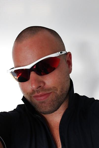 21P Self portraits with sunglasses 