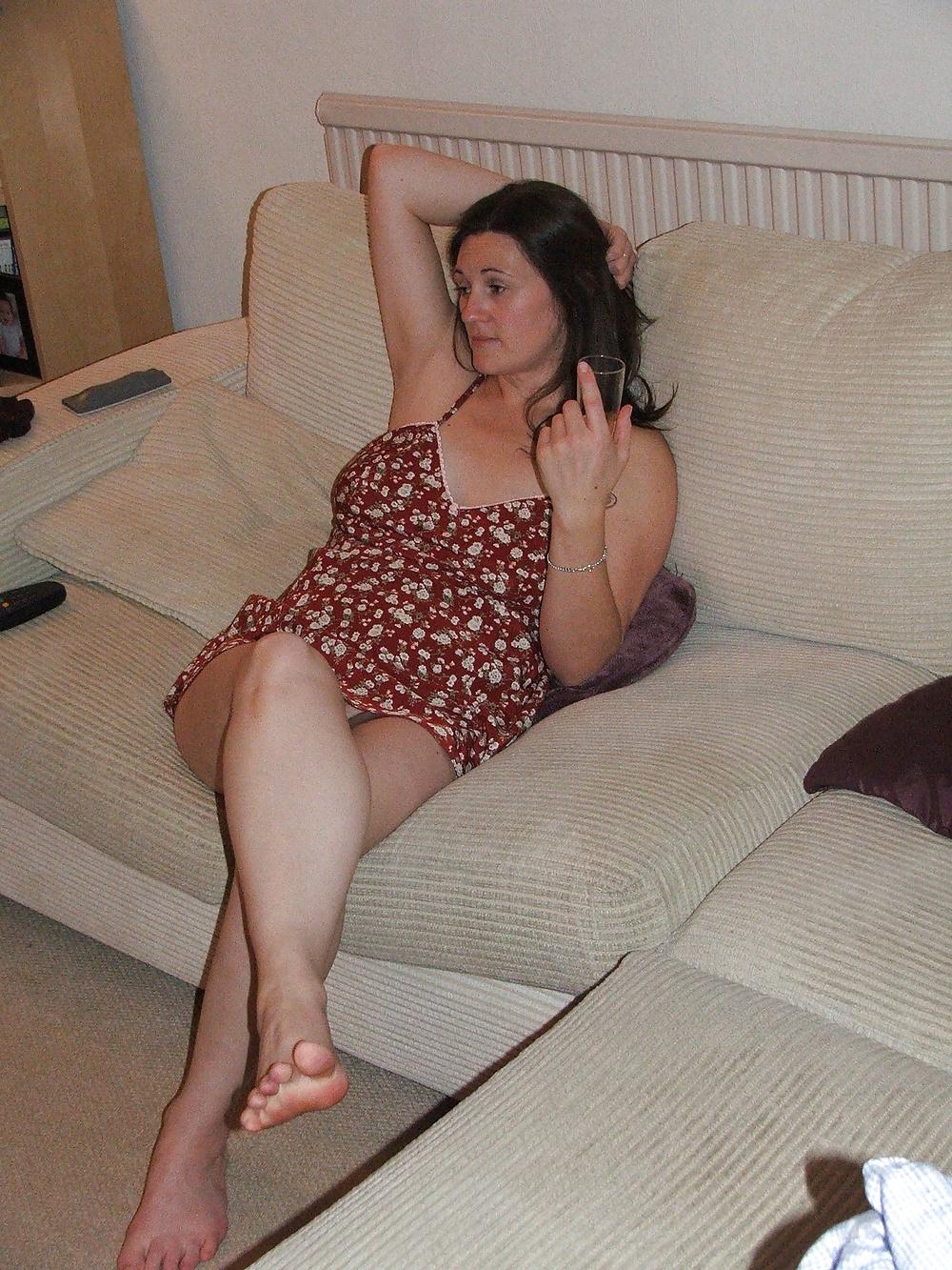 25P Recovered pics of hot milf teacher