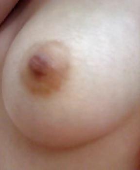 8P Vietnamese student gets naked on Zalo