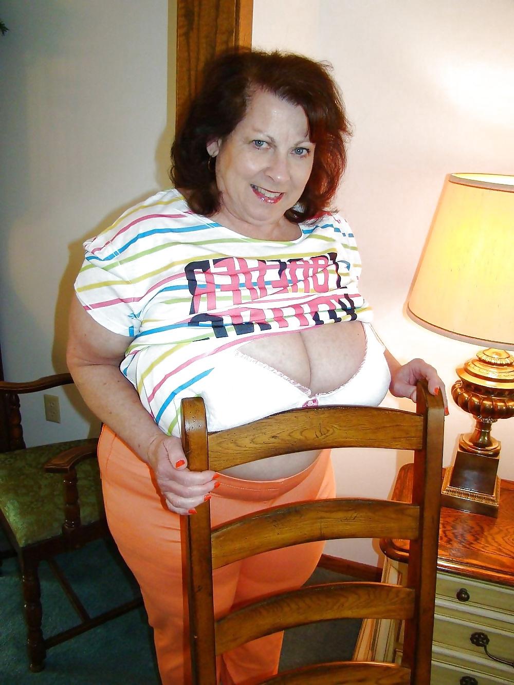 25P Sexy Milf's and Gilf's